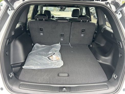 New 2026 Jeep Grand Cherokee Laredo image 30