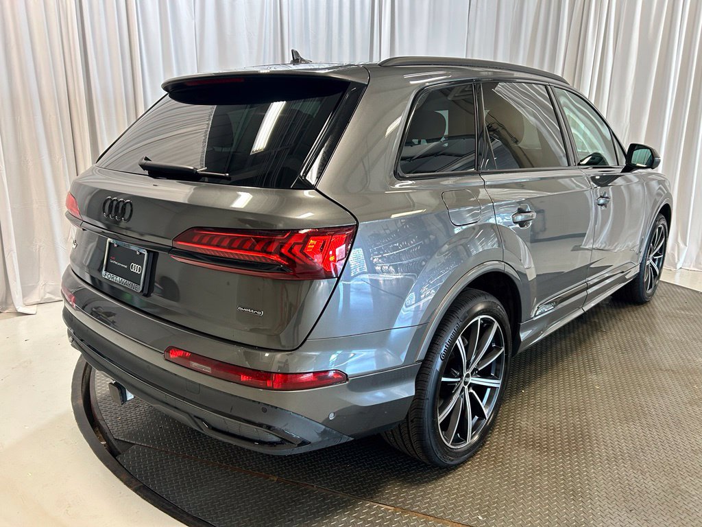 Used 2023 Audi Q7 3.0T Premium Plus AWD/4WD image 2