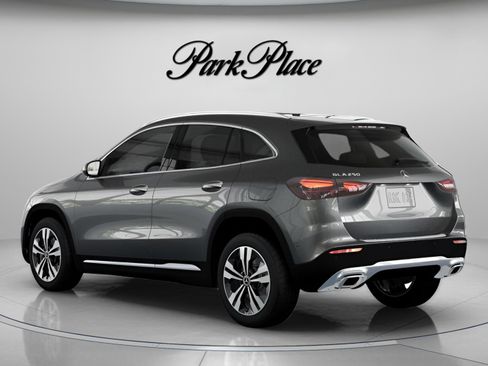 New 2026 Mercedes-Benz GLA 250 image 11