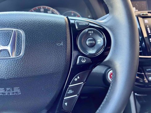 Used 2016 Honda Accord EX-L image 21