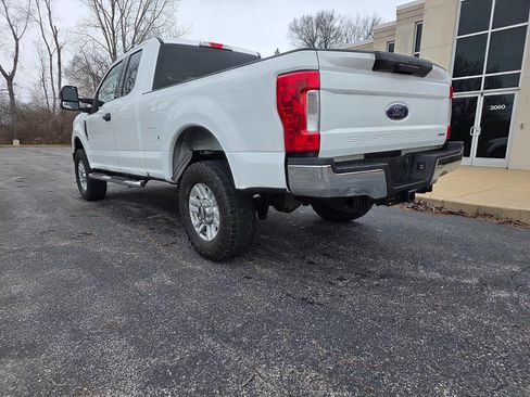 Used 2018 Ford F250 XLT image 11