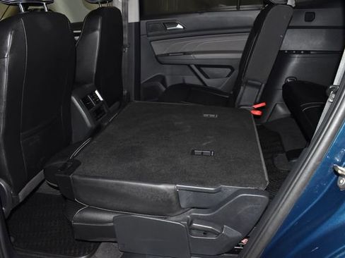 Used 2021 Volkswagen Atlas SE image 31