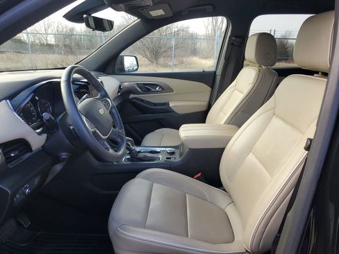 Certified 2023 Chevrolet Traverse Premier image 5