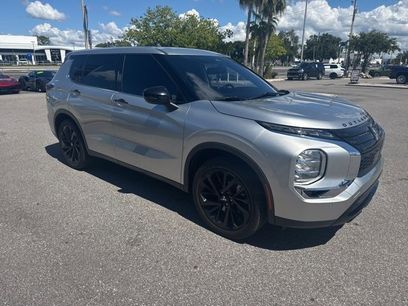 Used 2022 Mitsubishi Outlander SE