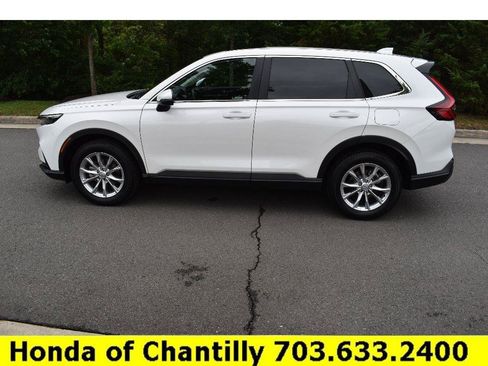 Used 2023 Honda CR-V EX image 4