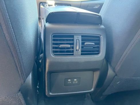 Used 2023 Nissan Rogue SV image 26