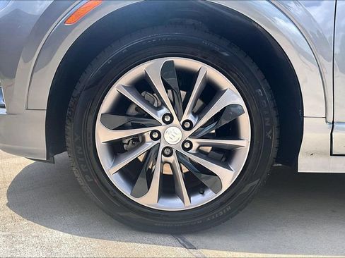 Used 2020 Buick Encore GX Preferred w/ Sport Touring Package FWD image 11
