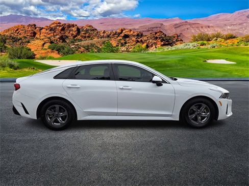 Certified 2023 Kia K5 LXS image 3