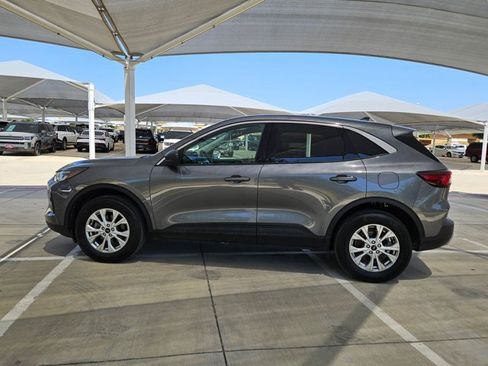 Used 2024 Ford Escape Active AWD/4WD image 8