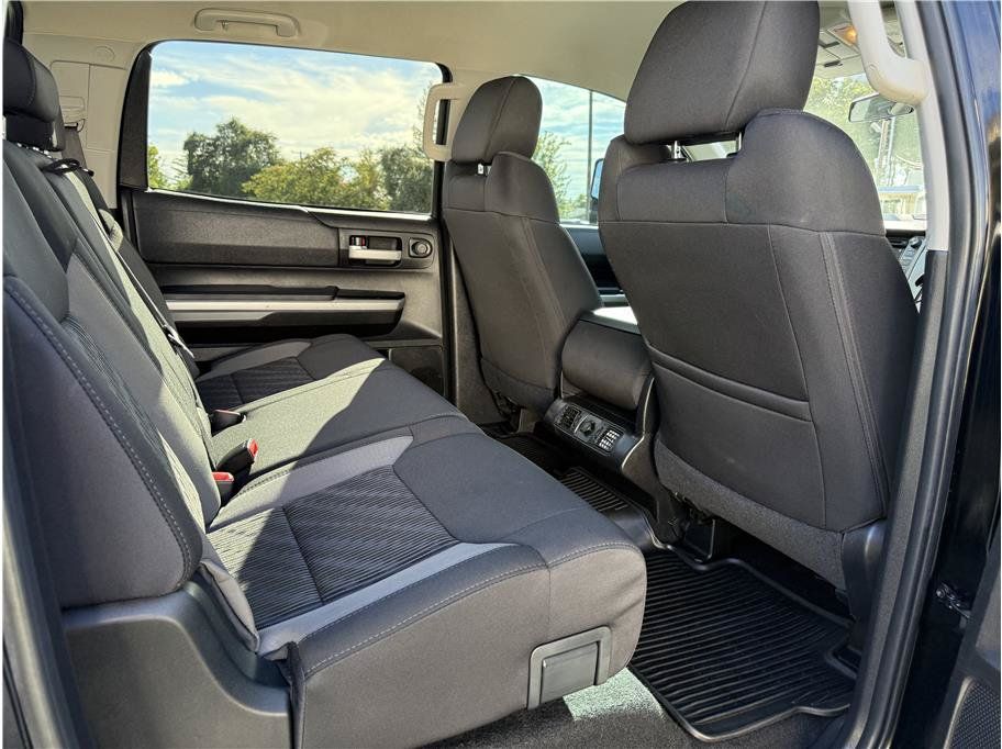 Used 2017 Toyota Tundra SR5 AWD/4WD image 20