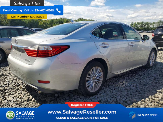 Used 2013 Lexus ES 350 w/ Luxury Pkg FWD image 4