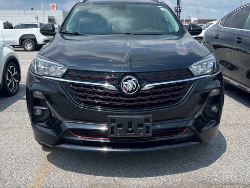 Used 2023 Buick Encore GX Select w/ Sport Touring Package FWD image 2