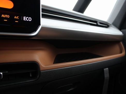 New 2025 Volkswagen ID. Buzz Pro S Plus image 10