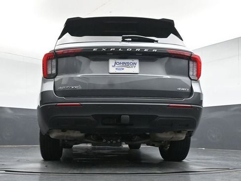 Certified 2025 Ford Explorer Active AWD/4WD image 35