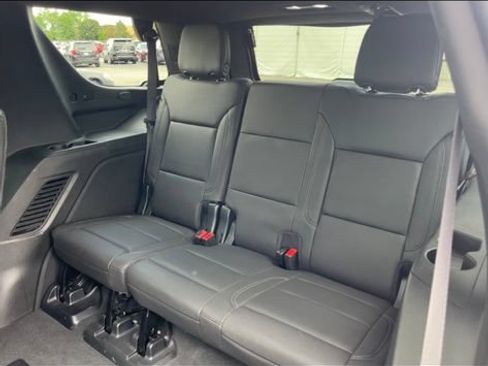 Certified 2023 Chevrolet Tahoe Z71 w/ Luxury Package AWD/4WD image 27