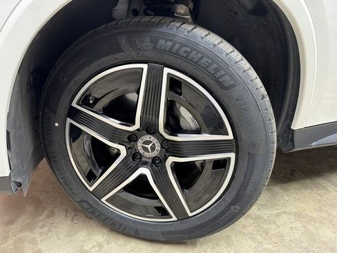 Certified 2024 Mercedes-Benz GLC 300 GLC 300 image 28