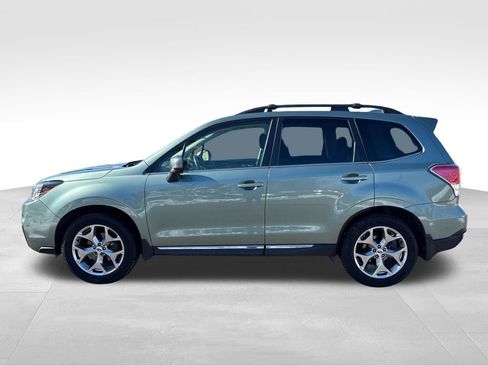 Used 2017 Subaru Forester 2.5i Touring image 5