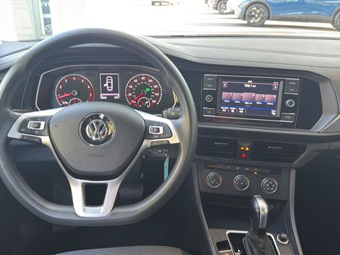 Used 2019 Volkswagen Jetta S w/ Driver Assistance Package FWD image 17