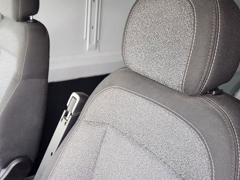 Used 2025 RAM ProMaster 2500 w/ Convenience Group image 16