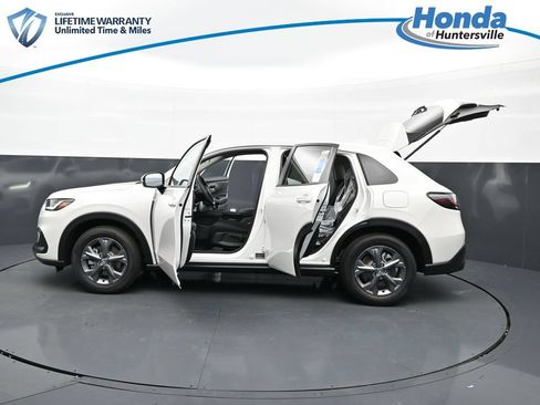 New 2026 Honda HR-V LX image 46