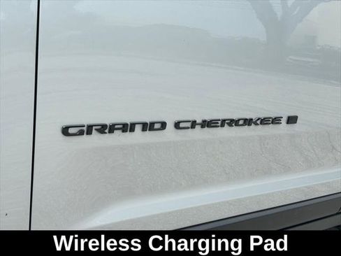 Certified 2024 Jeep Grand Cherokee Altitude image 26