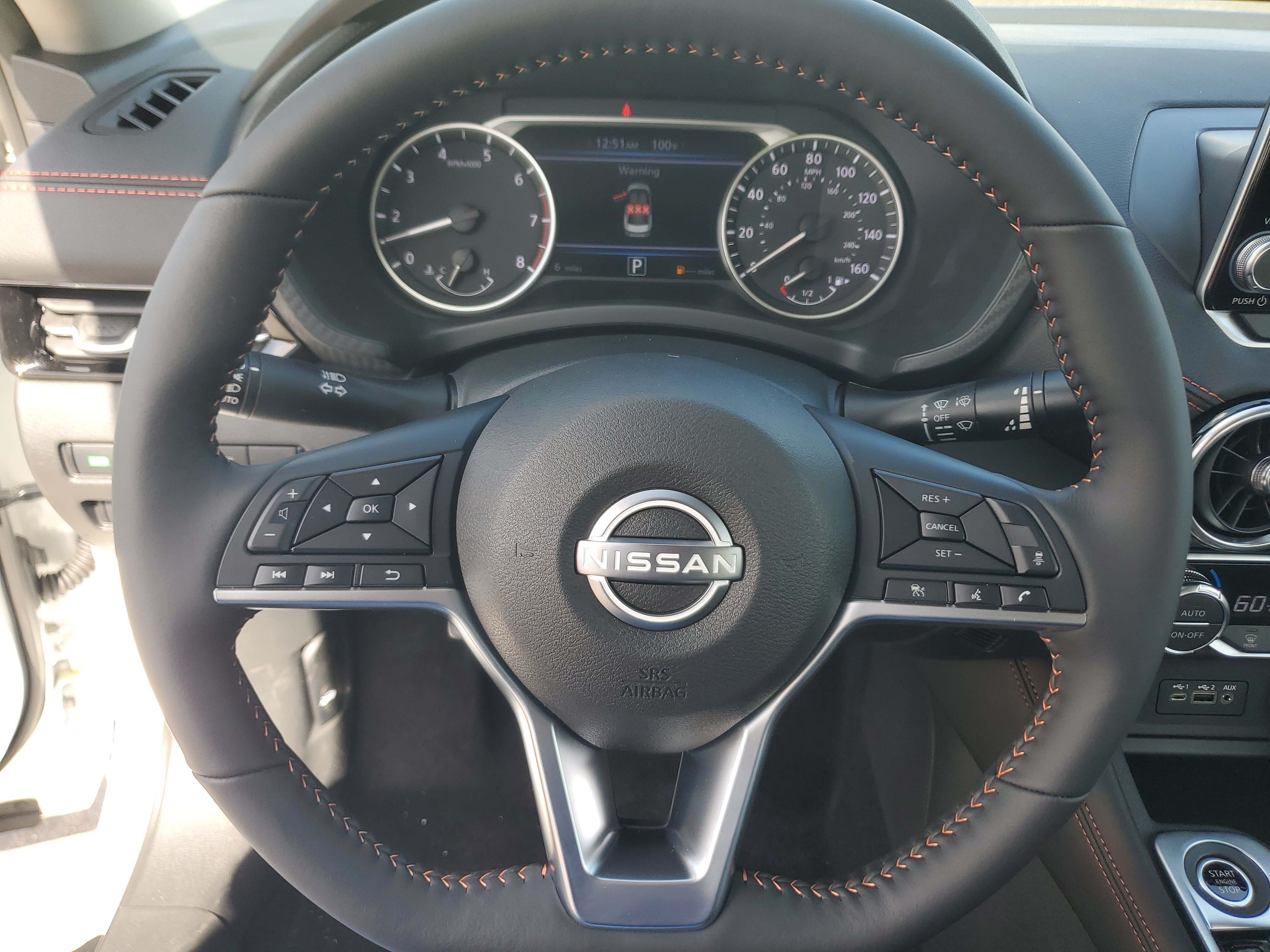 Used 2025 Nissan Sentra SR w/ SR Premium Package FWD image 16