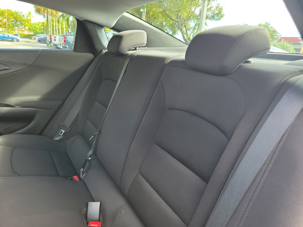 Used 2022 Chevrolet Malibu RS FWD image 14