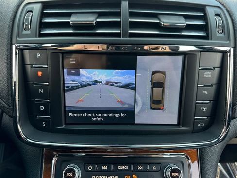 Used 2020 Lincoln Continental Reserve w/ Luxury Package AWD/4WD image 24