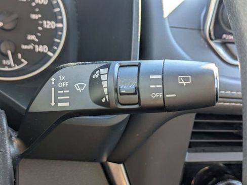 Used 2023 Nissan Rogue SV FWD image 26