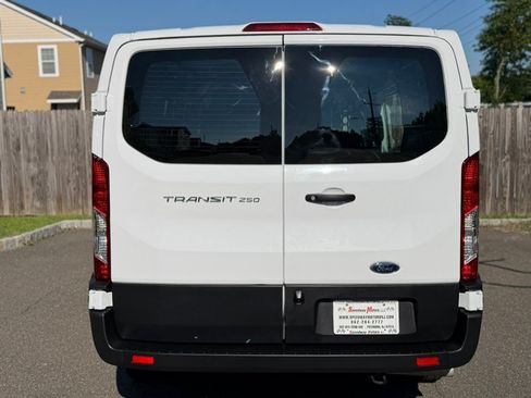 Used 2025 Ford Transit 250 Low Roof w/ Exterior Upgrade Package RWD image 8