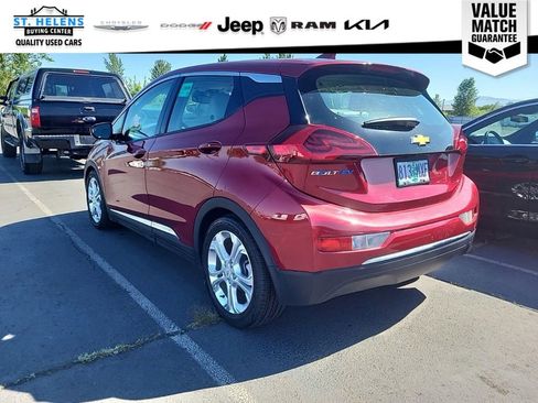 Used 2018 Chevrolet Bolt LT FWD image 4