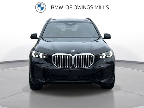 New 2026 BMW X5 xDrive40i w/ M Sport Package AWD/4WD image 8