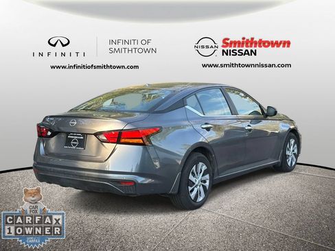 Used 2025 Nissan Altima 2.5 S FWD image 9