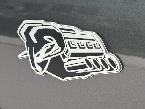 New 2026 RAM 1500 Laramie w/ Night Edition AWD/4WD image 10
