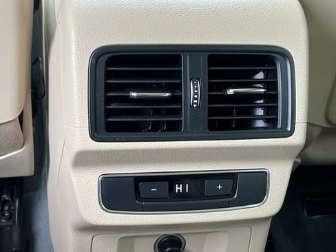 Used 2020 Audi Q5 2.0T Premium image 14