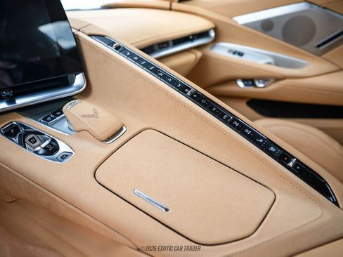 Used 2023 Chevrolet Corvette Stingray Premium Conv w/ Z51 Performance Package RWD image 40