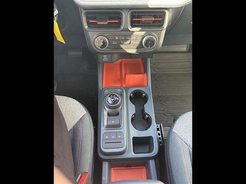 Used 2024 Ford Maverick XLT FWD image 11