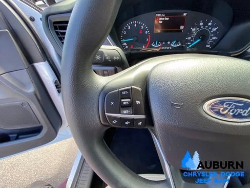 Used 2022 Ford Escape SE FWD image 31