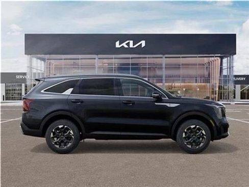 New 2025 Kia Sorento S image 34