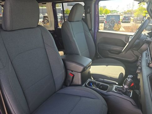 New 2026 Jeep Wrangler Unlimited Sport AWD/4WD image 10