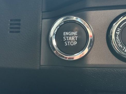 Certified 2023 Toyota Tacoma TRD Off-Road w/ Technology Package image 28