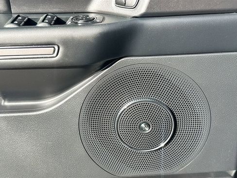 Used 2023 Ford Expedition Platinum RWD image 19
