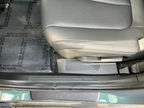 Used 2025 Hyundai Ioniq 5 SEL image 28