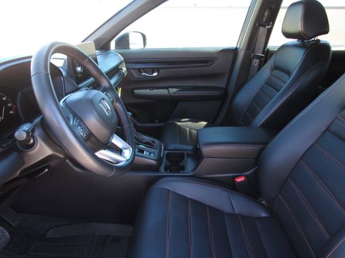 Used 2025 Honda CR-V Sport-L image 16
