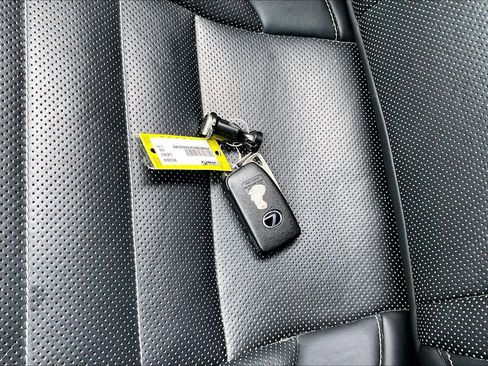 Used 2015 Lexus RC 350 image 14