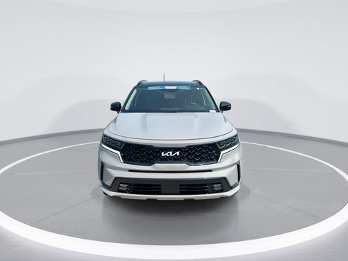 Used 2023 Kia Sorento SX FWD image 3