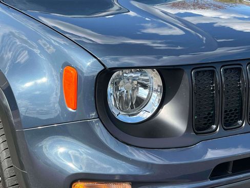 Used 2023 Jeep Renegade Altitude AWD/4WD image 7