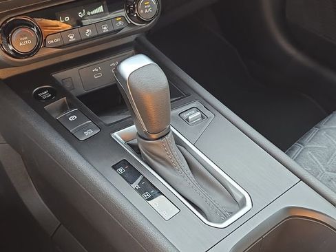 New 2026 Nissan Kicks SV image 27