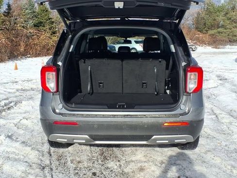 Certified 2023 Ford Explorer XLT w/ Equipment Group 202A image 9