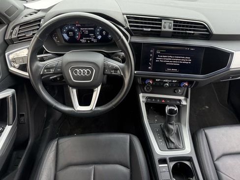 Used 2021 Audi Q3 2.0T Premium w/ Convenience Package AWD/4WD image 13